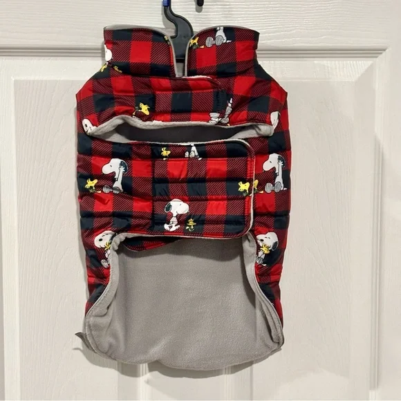 NWT Snoopy and Woodstock Peanuts Winter Coat for Dog Size MEDIUM NEW - Picture 7 of 12